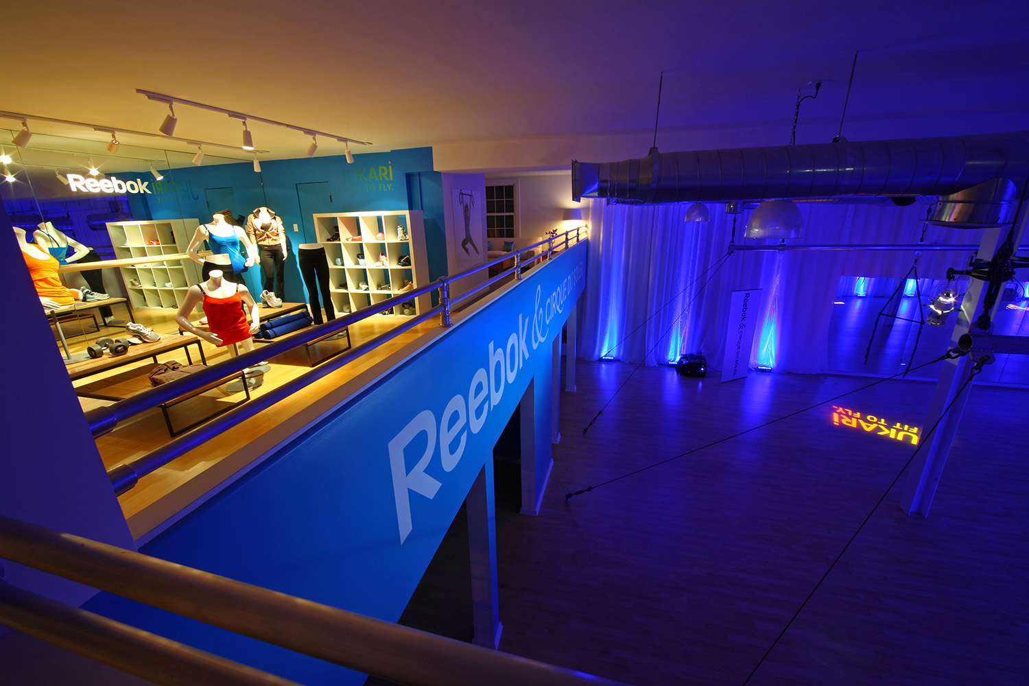 REEBOK JUKARI POP-UP STUDIO