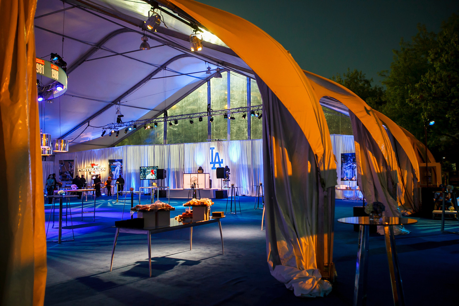 LA DODGERS NLCS VIP EVENTS