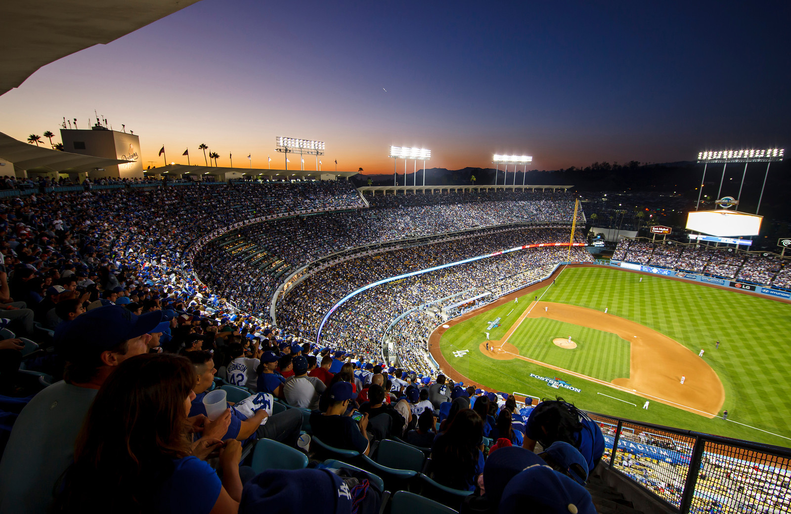 LA DODGERS NLCS VIP EVENTS