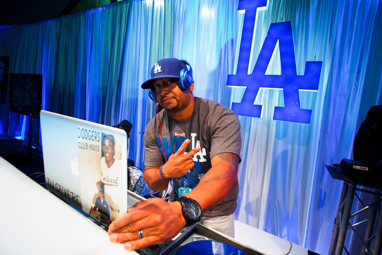 LA DODGERS NLCS VIP EVENTS