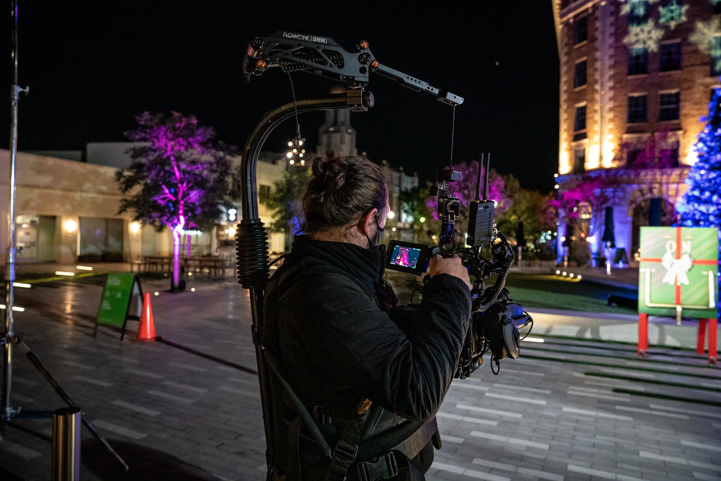culver-city-tree-lighting-steady-cam.jpg