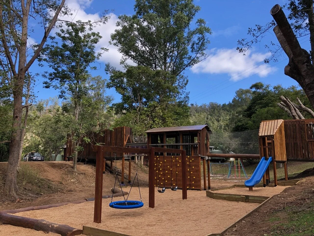 Borumba Deer Park 2020