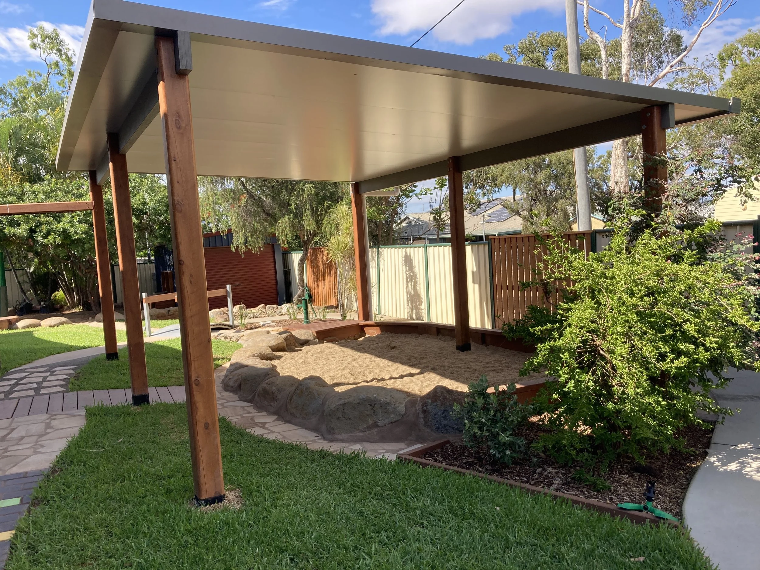 Big Shade over New Sand-pit