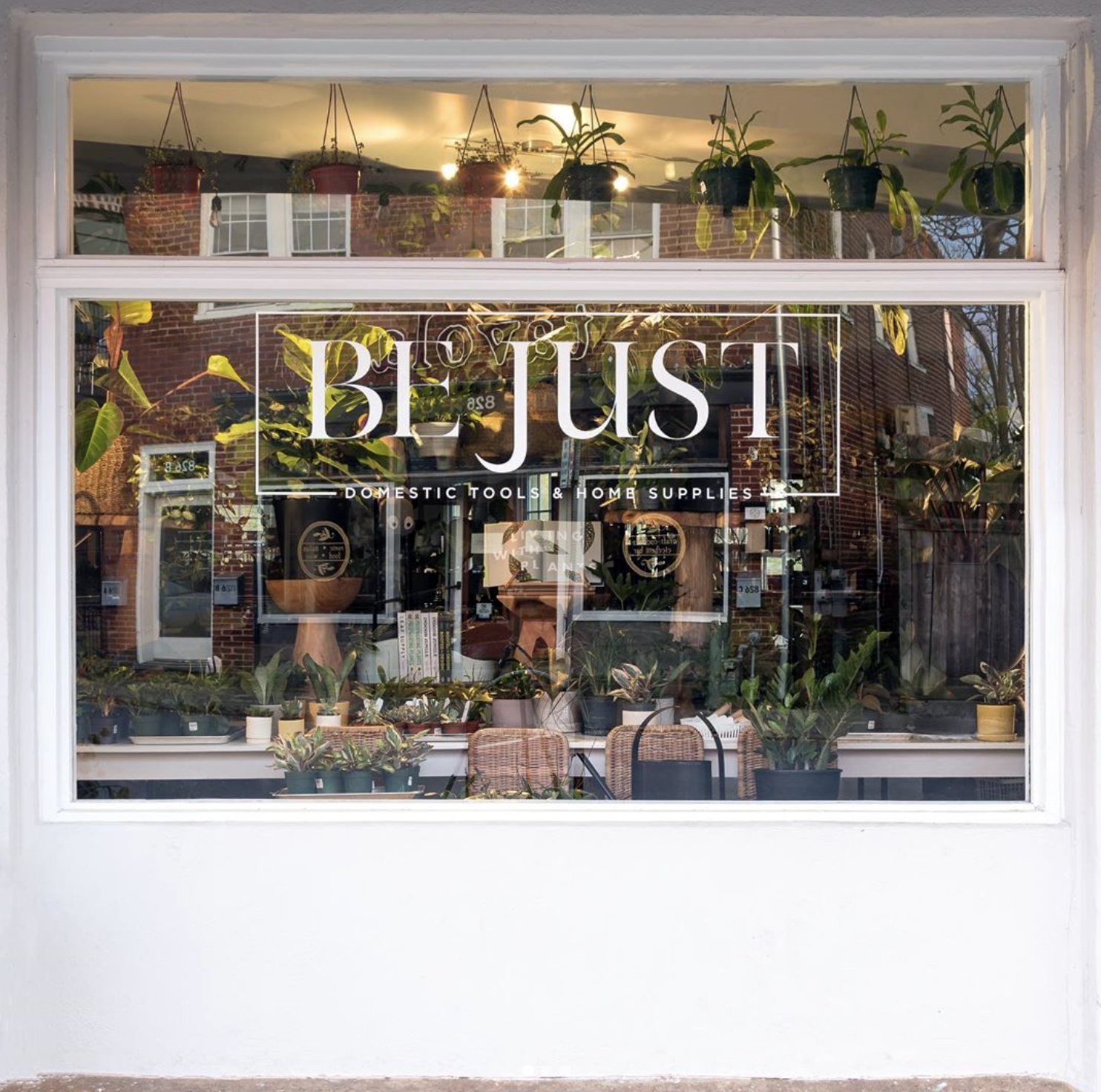 be just store window.png