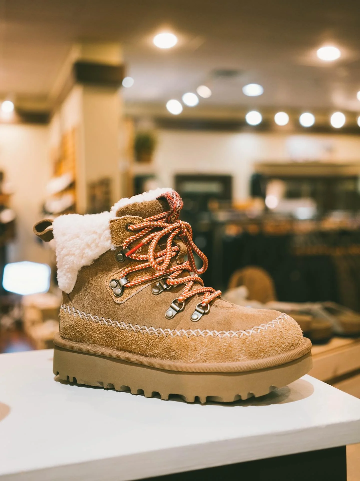 We’re already stepping into a new pair @ugg boots over here!