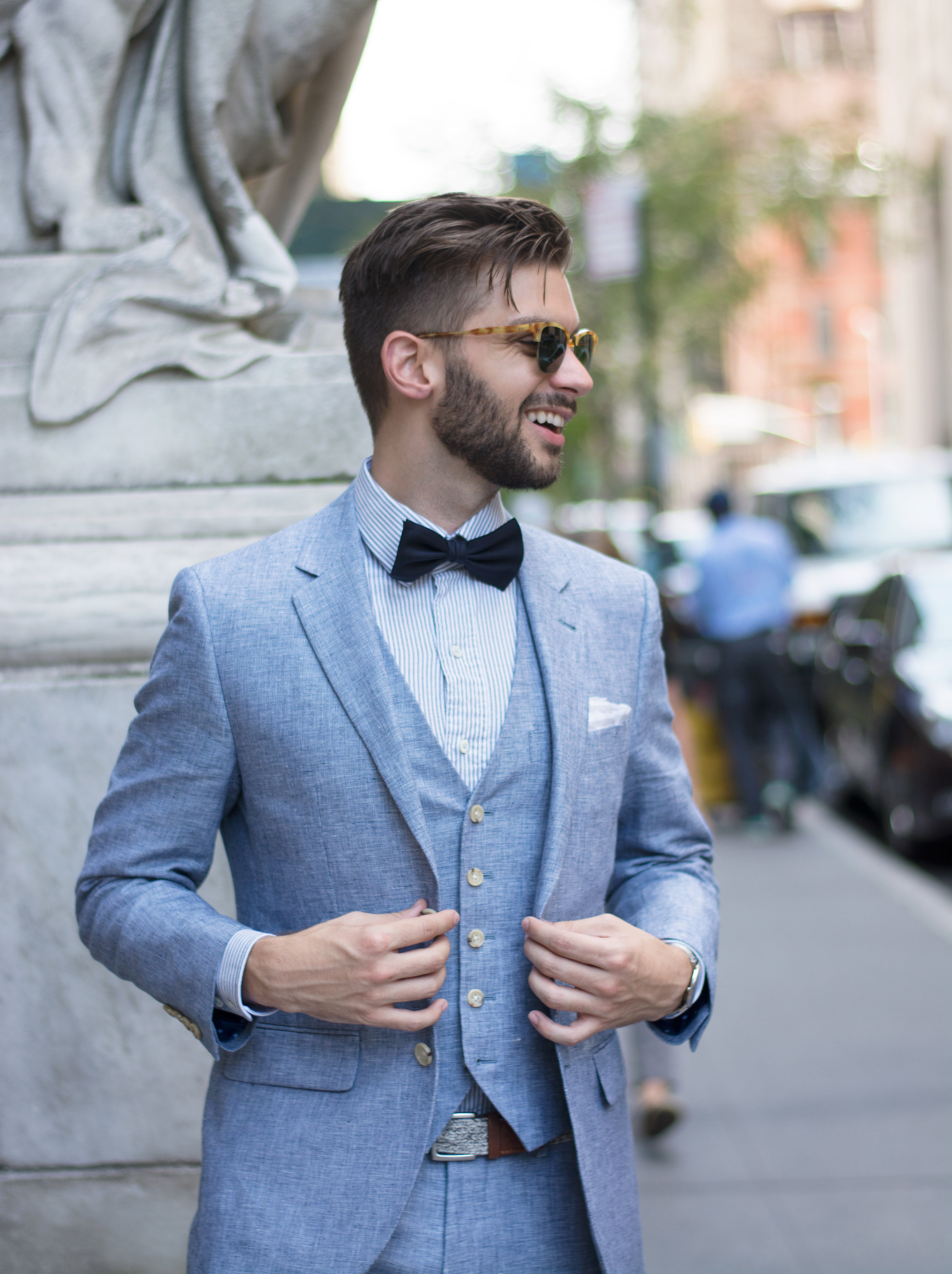 How To Style a Bow Tie For A Wedding — The Modern Otter