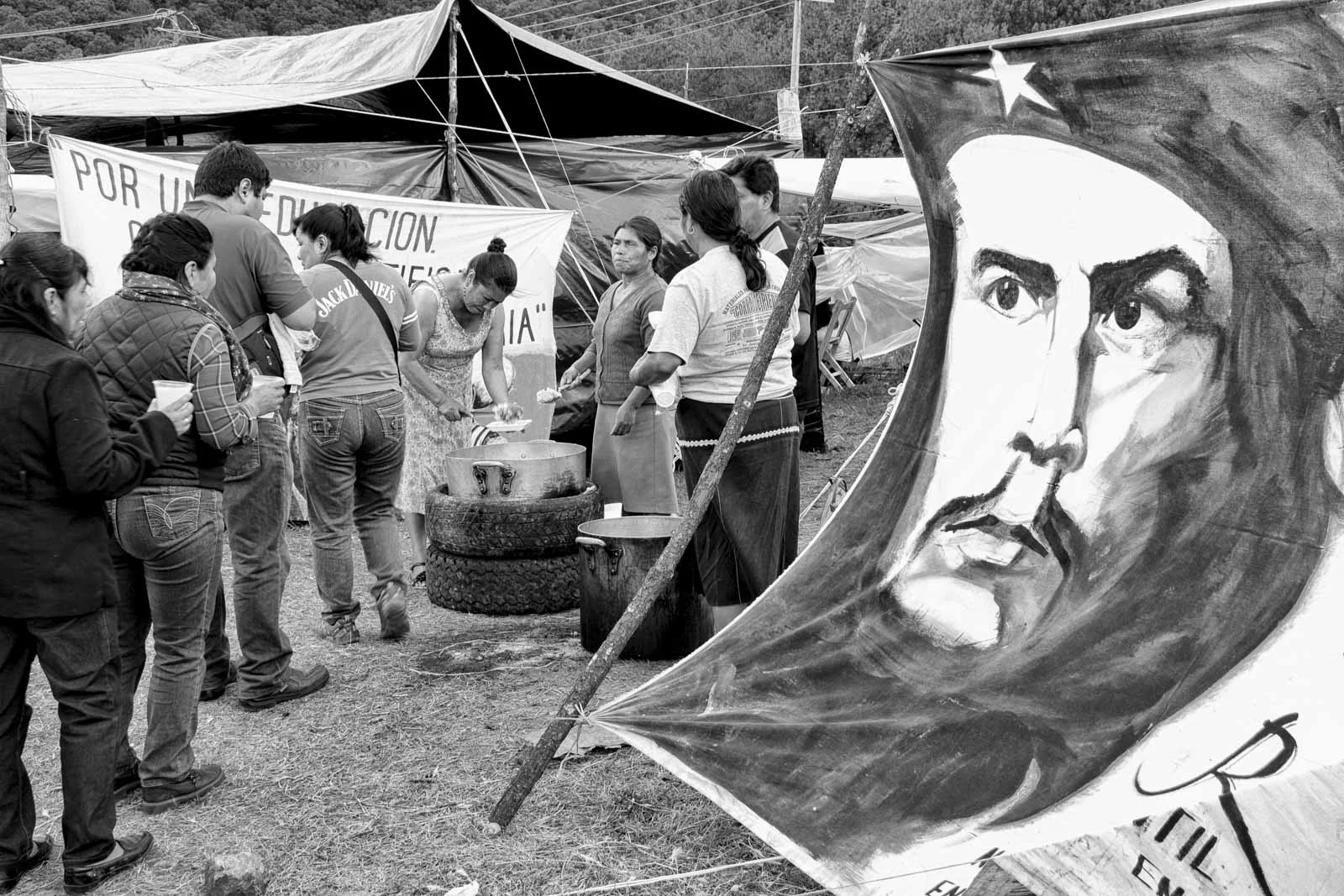 Alimentando la Lucha