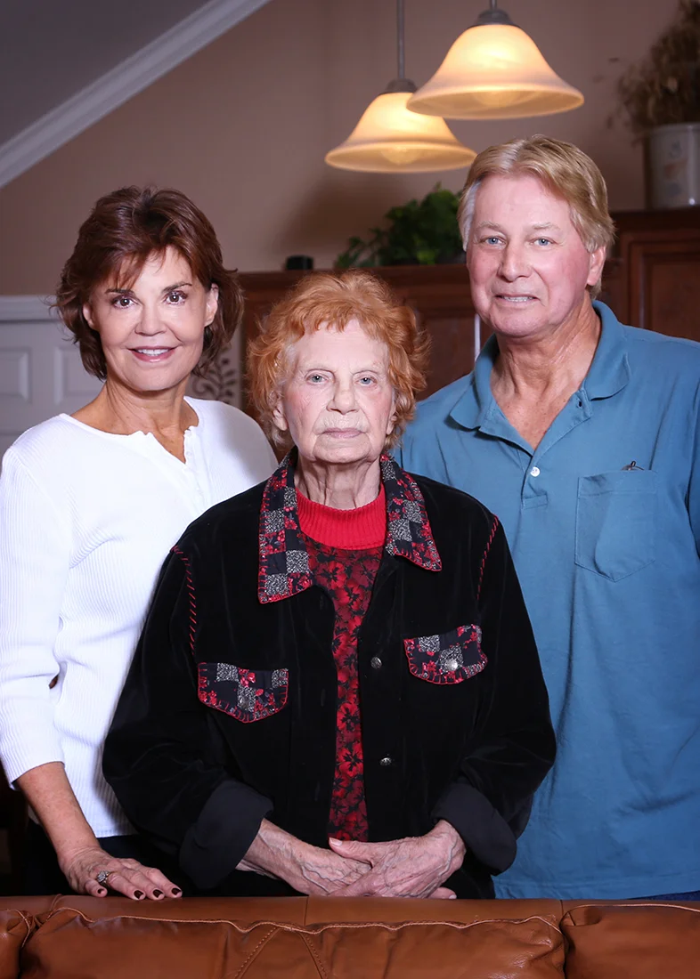 carol_Ron_Mom5x7.jpg