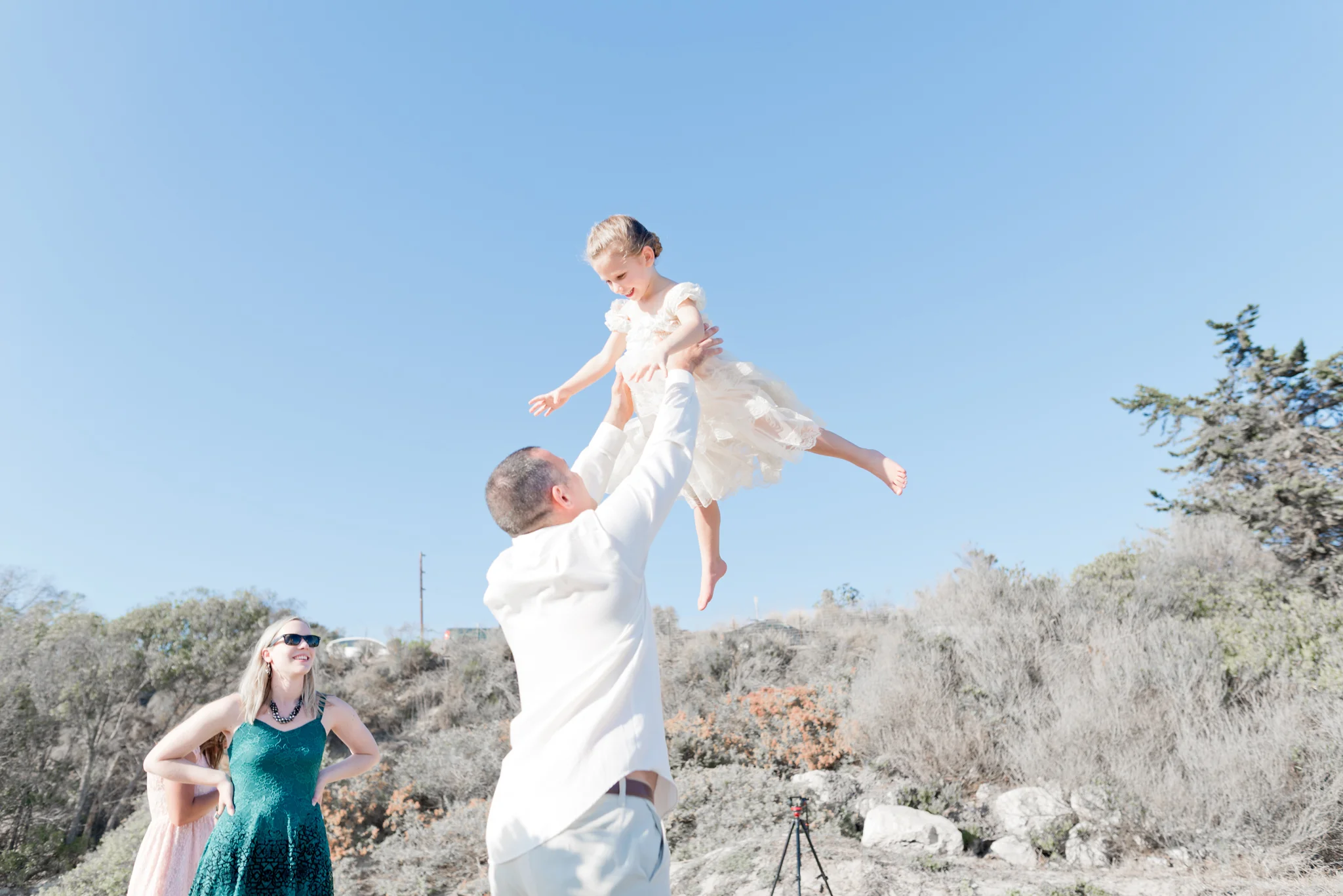 Summerland wedding (8 of 13).jpg