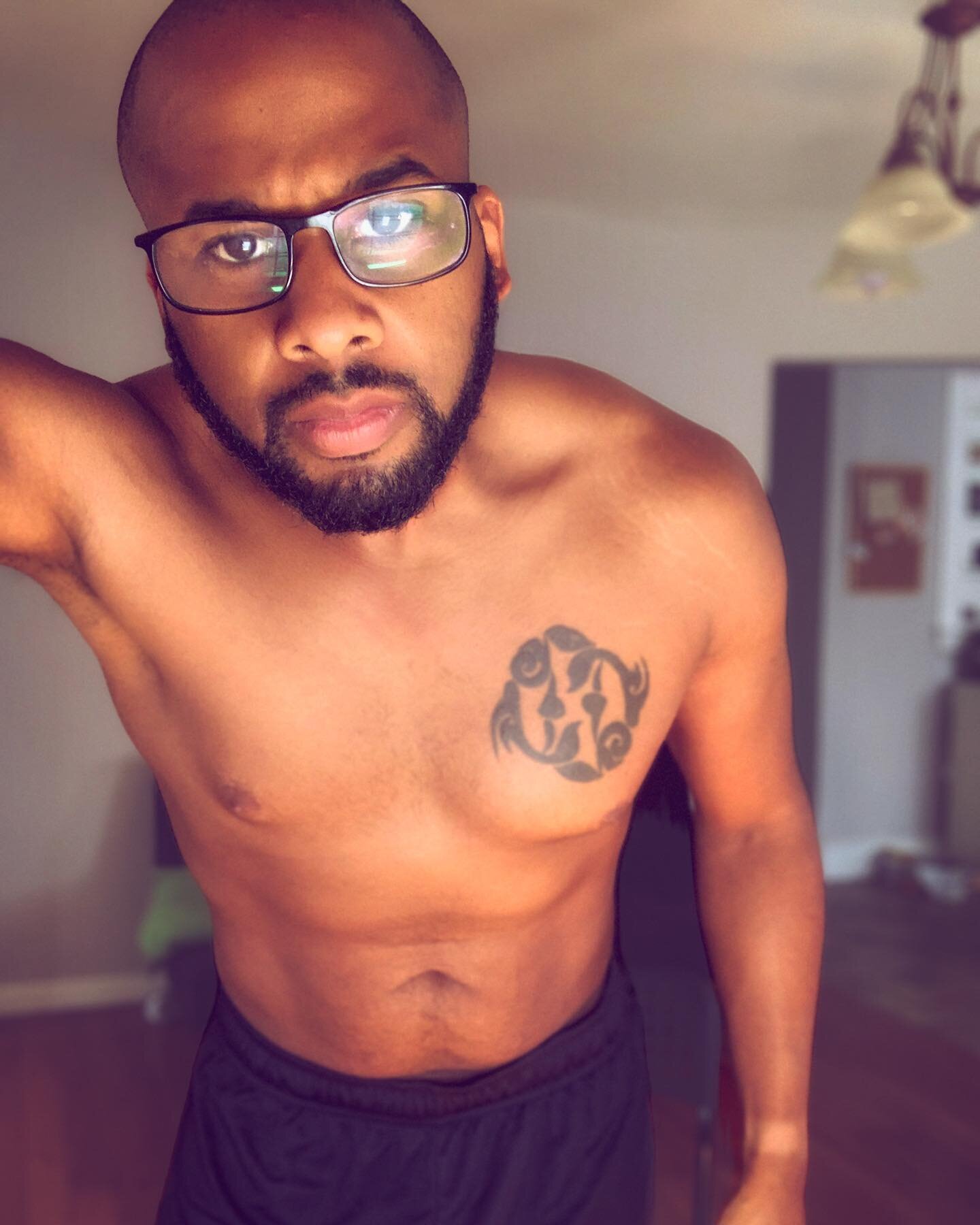 Off Day Essentials: eyeglasses and @boxmenswear shorts 🩳 #mcm #pisces #menwithbeards #menwithglasses