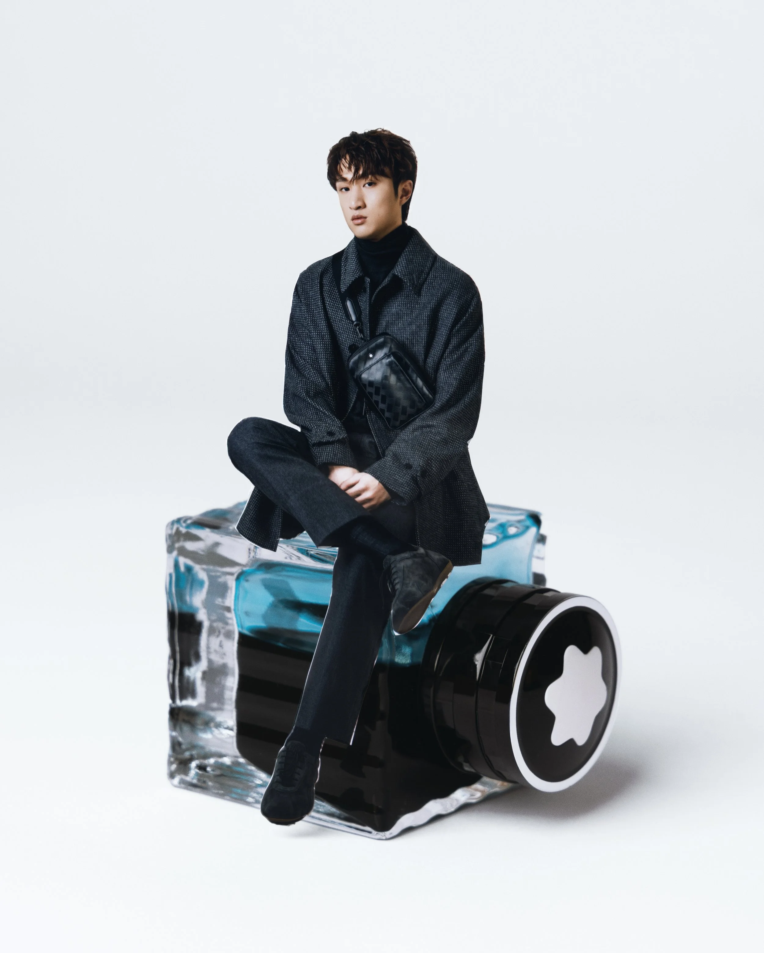 Tatler_RyanCover_paint-045.jpg