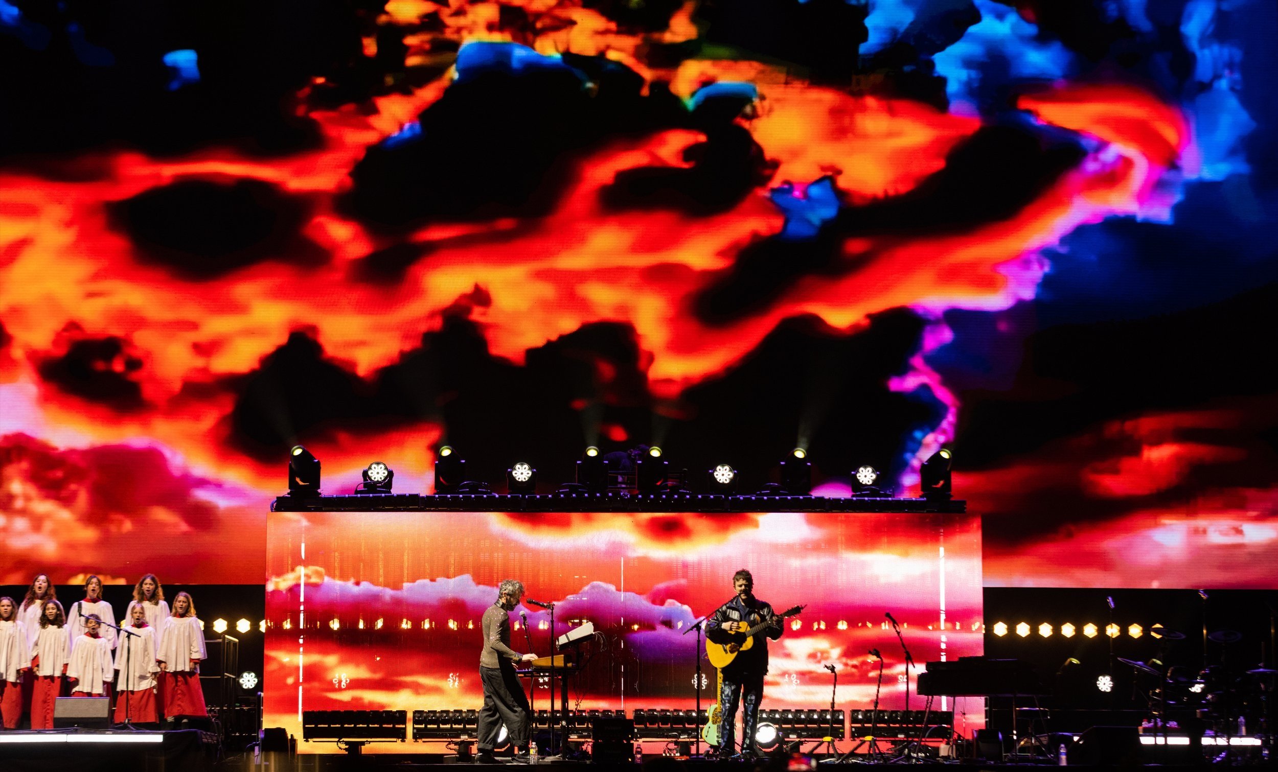 MGMT - JUST LIKE HEAVEN HEADLINE PERFORMANCE