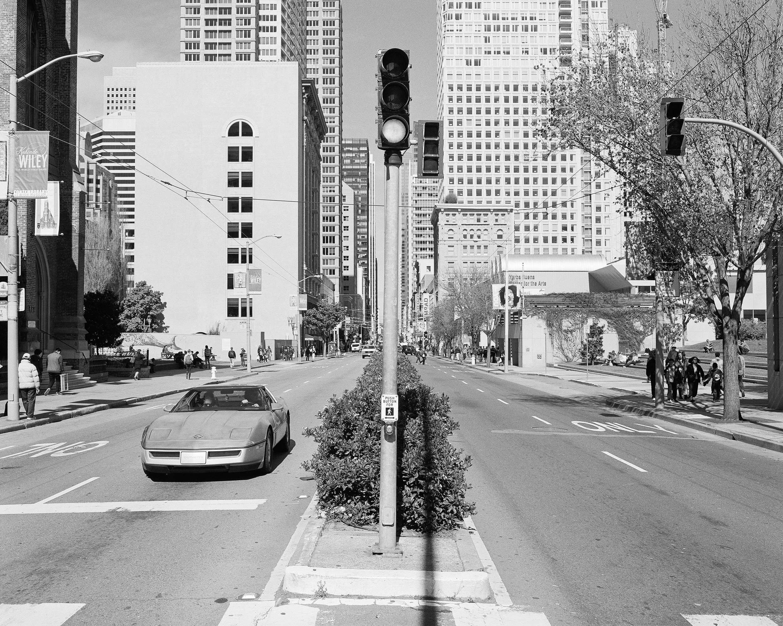 Crosswalk_Light_03.jpg