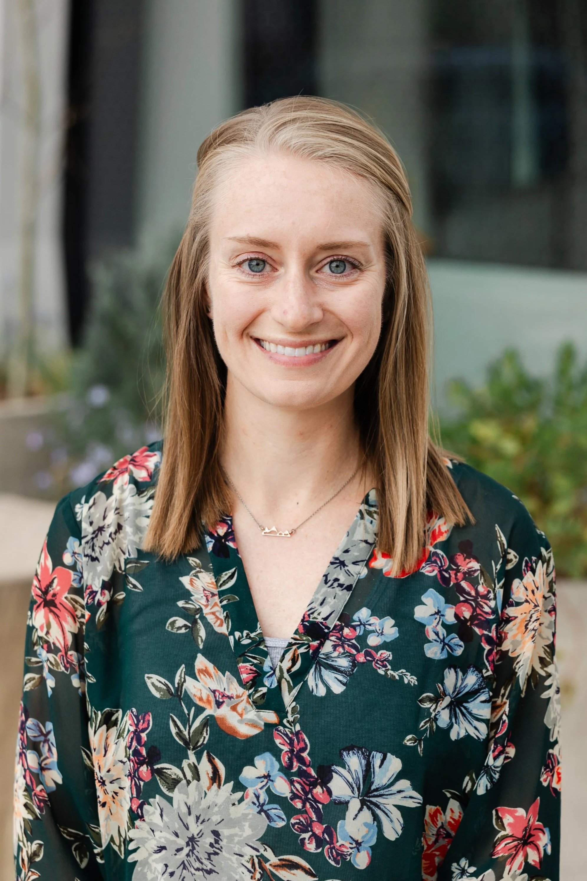 Headshot of Rachel Meier.