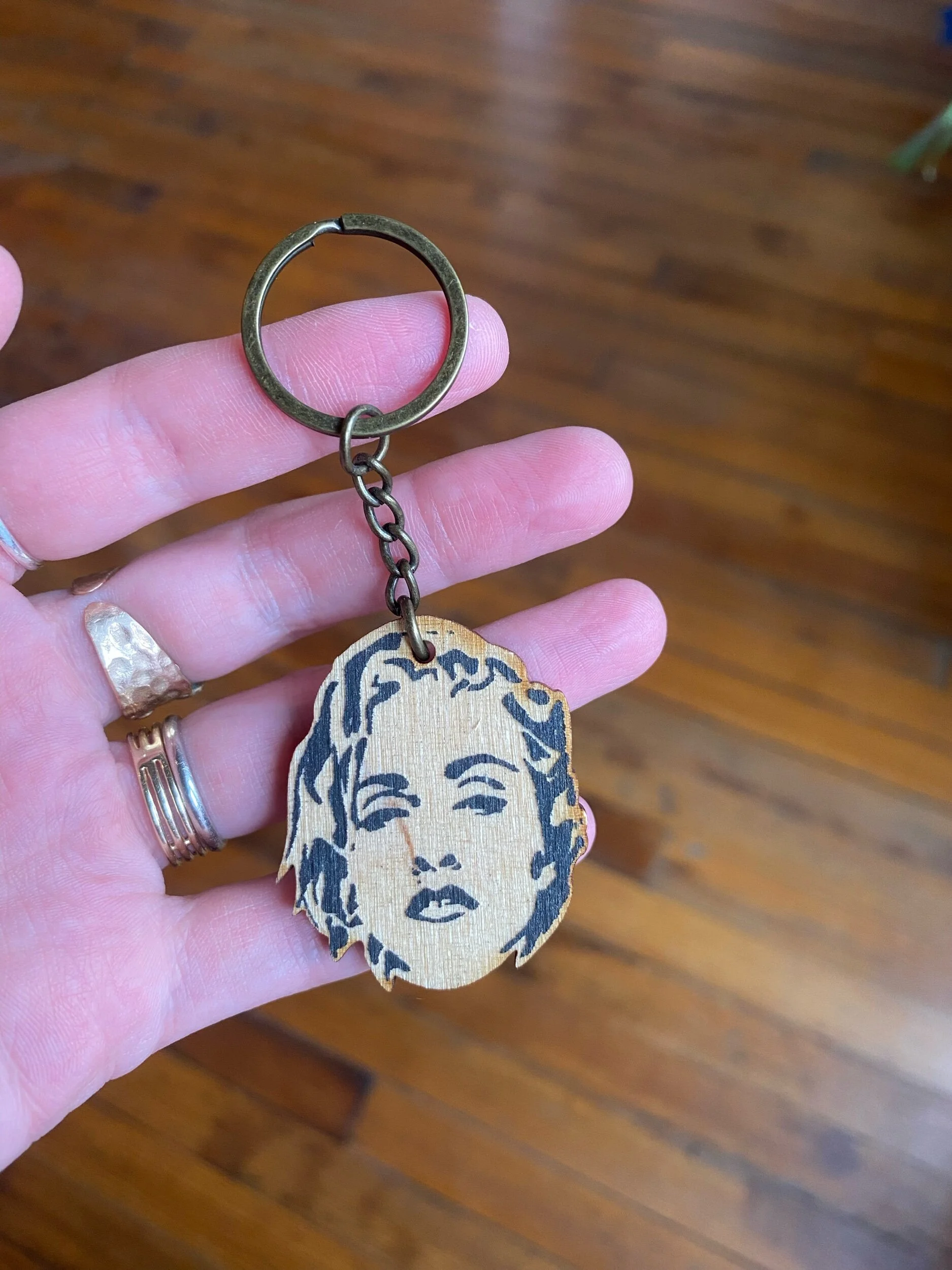 62D51E8A-E9F7-4C7F-8309-0051AF9353F9