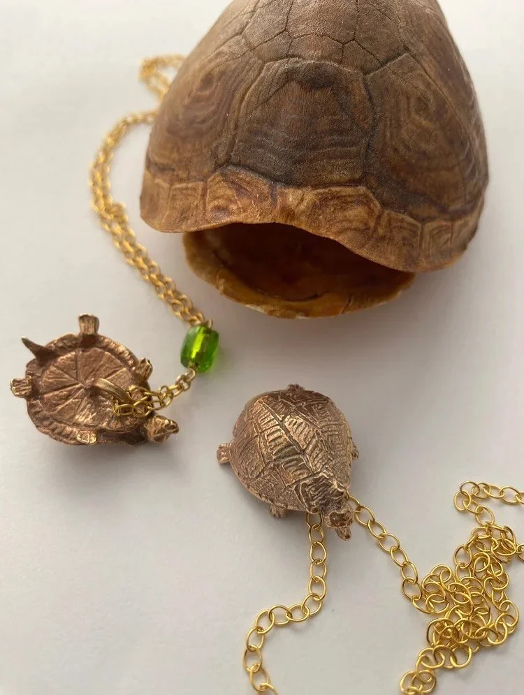 Met a new neighbor today. Swipe to see him 🐢 Made me run home and put on the turtle necklace from my Fauna Collection&hellip;