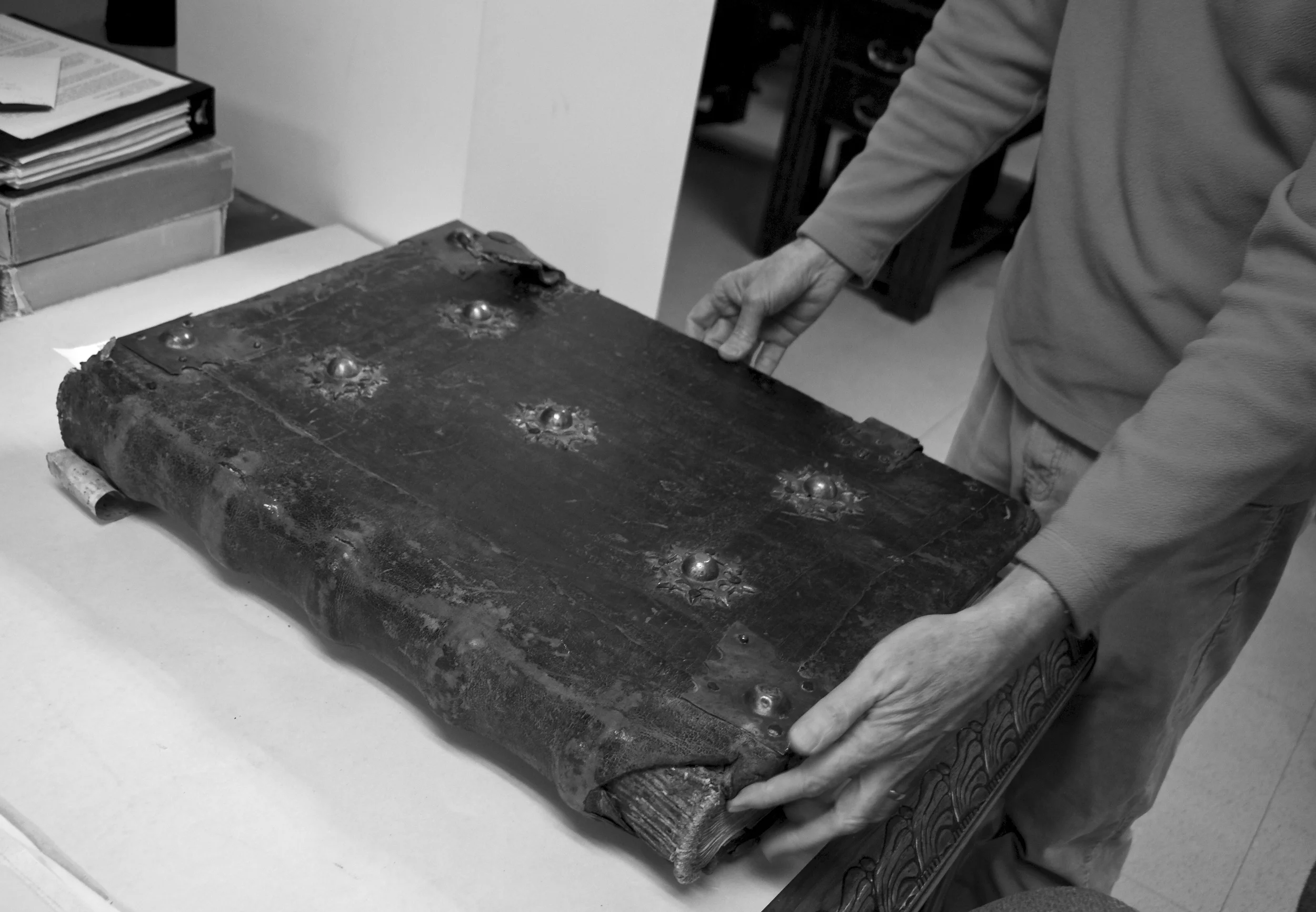 Hauser's Hidden Histories