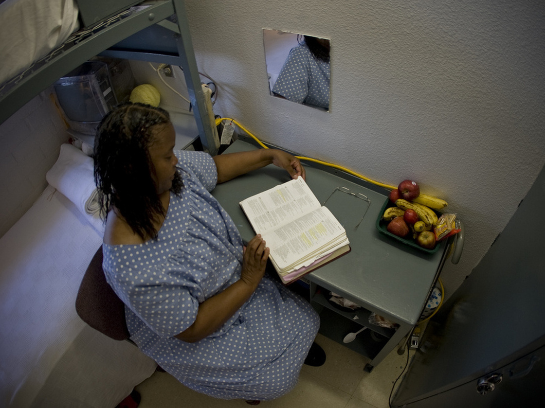 prison1-dbe3555e80697acce52980f77364266bc1f47bcd-s40.jpg