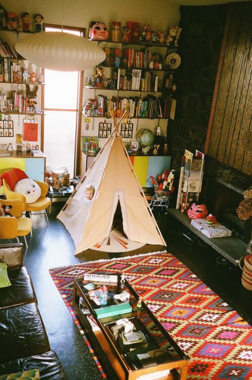 How great is this playroom? #lifegoals