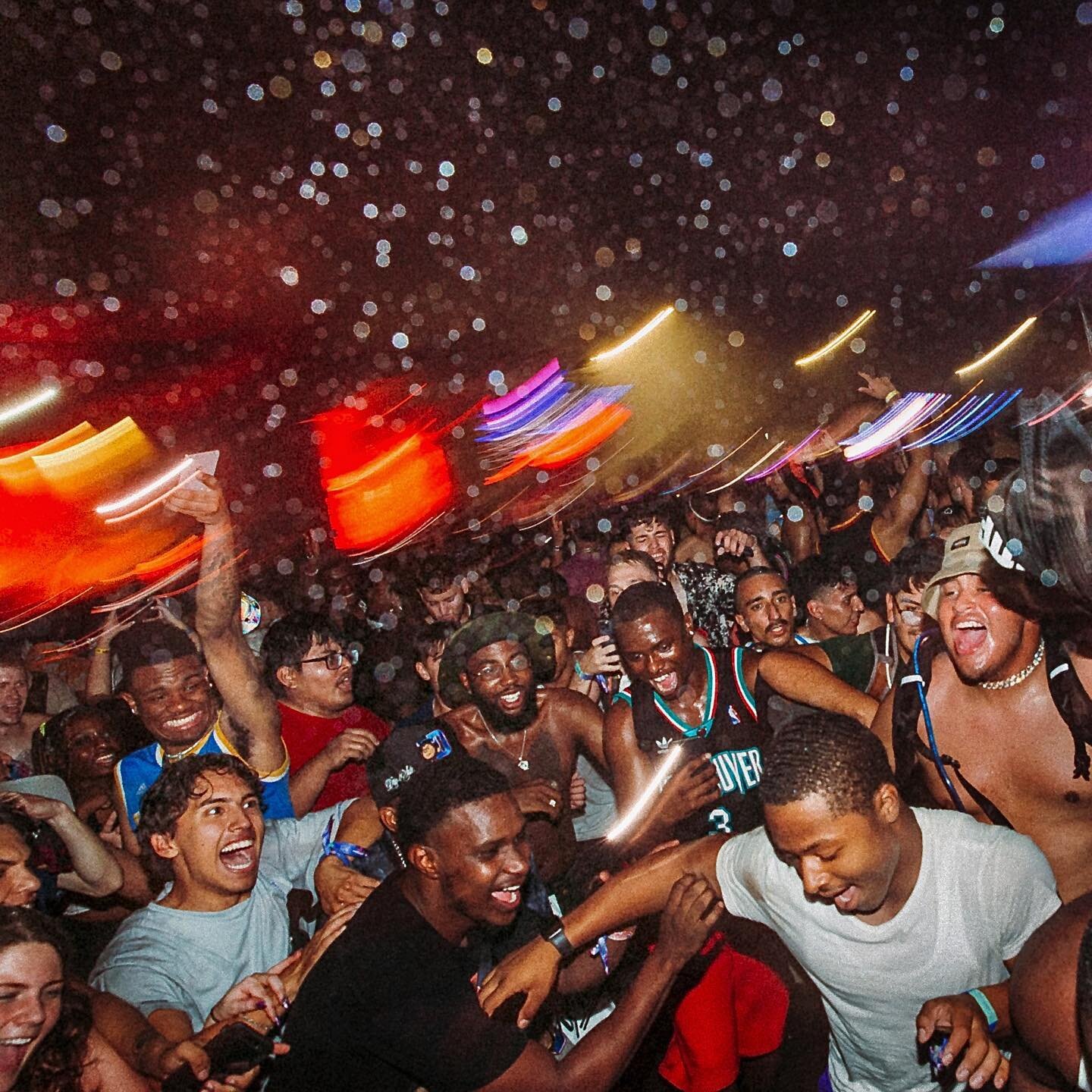 repost from the ground - a lil #rollingloudmiami tale - as Travis Scott was about to hit the stage, hella photogs had to leave the pit area - I was so bummedddd&hellip; I remember seeing Travis at my first ever music festival, @trillectro (word to th