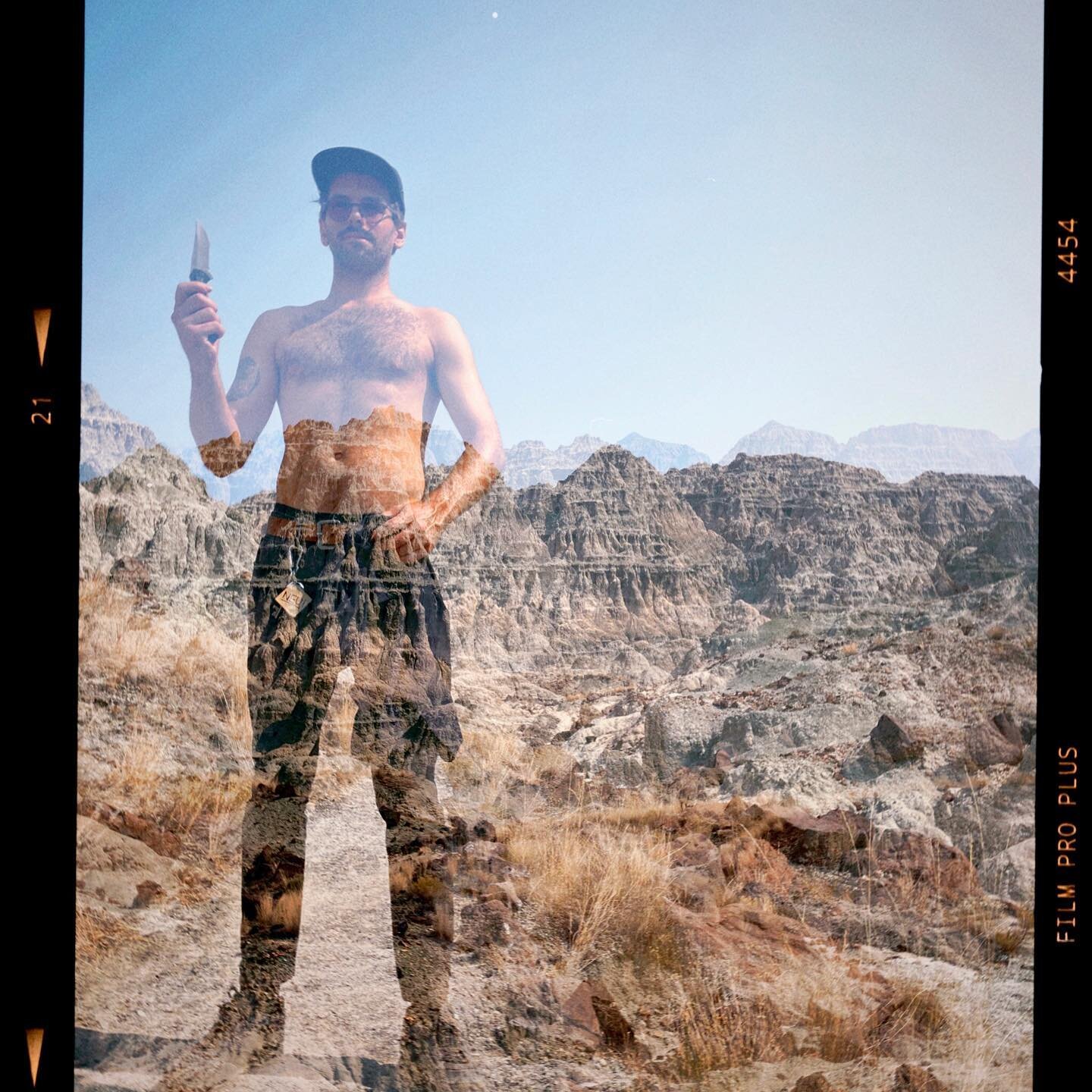 What makes a cat, a cat?
.
.
.
.
.
No reception, and in the middle of nowhere for a couple of days is a much needed rest from working in the service industry where guests don&rsquo;t where masks and coworkers get Covid bc of their inability to have e