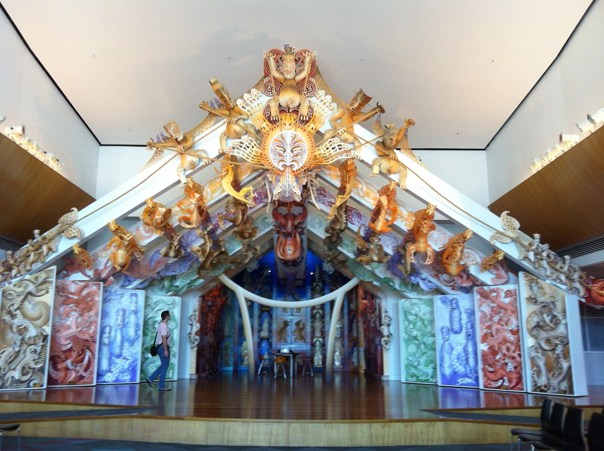 We stumbled into this meeting room with a beautiful and intricately designed stage.