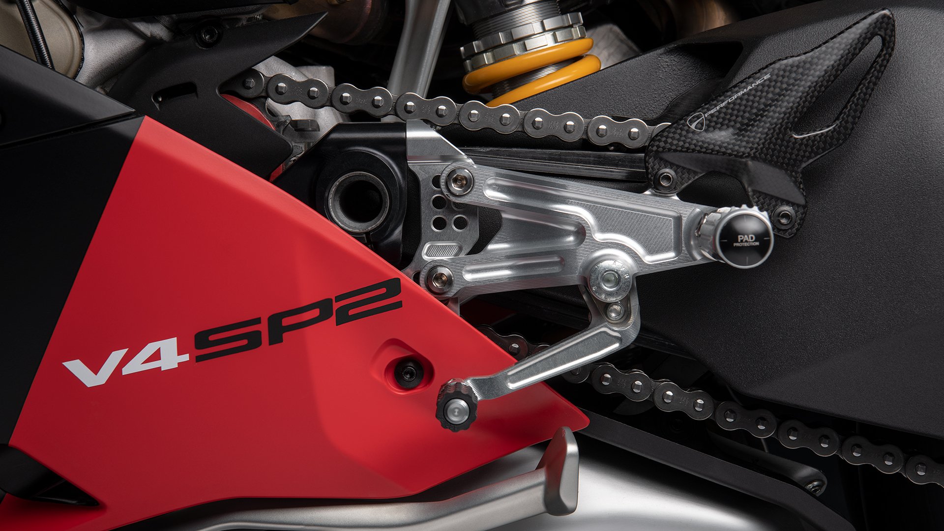 Panigale-V4-SP2-06-Studio-gallery-1920x1080.jpg