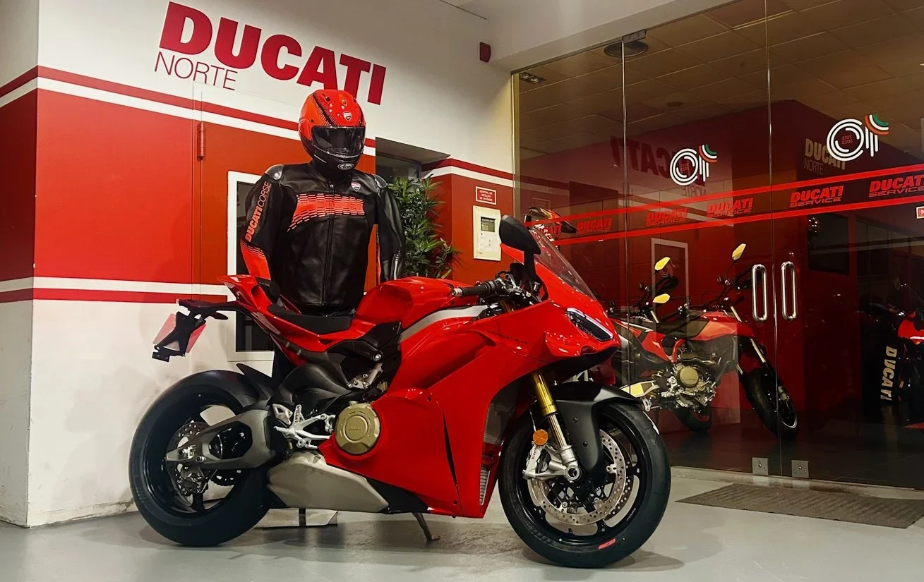 PANIGALE+V4+S+RED+grande.webp