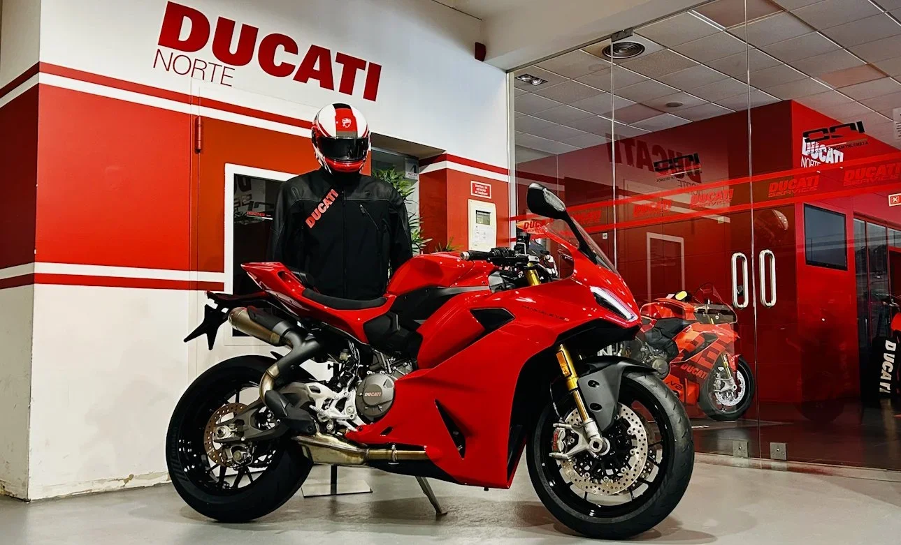 PANIGALEV2s.webp