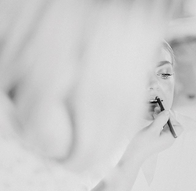 After a day of trials and admin I just sat down with a cuppa and looked through Ella and Pad&rsquo;s wedding photo gallery that Ella so kindly sent me the link for over the weekend. WOW WOW WOW still not over this beauty of a bride in her dreamy @hal