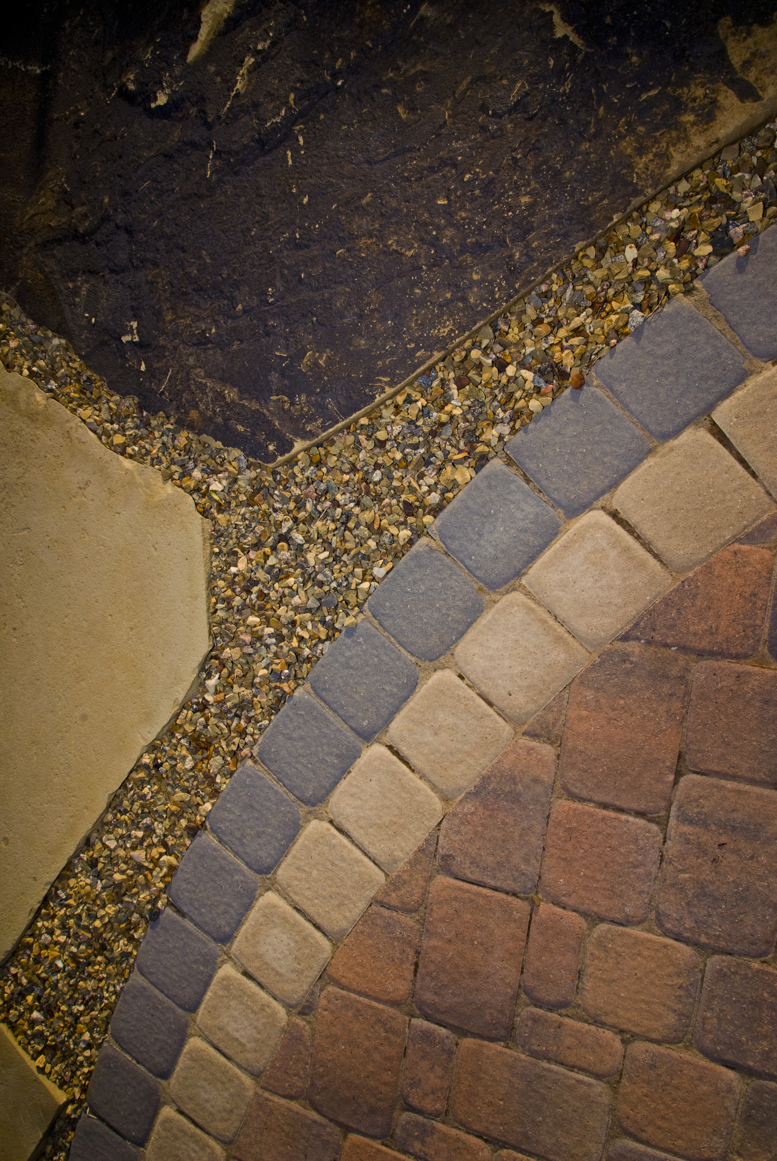 _ALE0451 patio flagstone.jpg