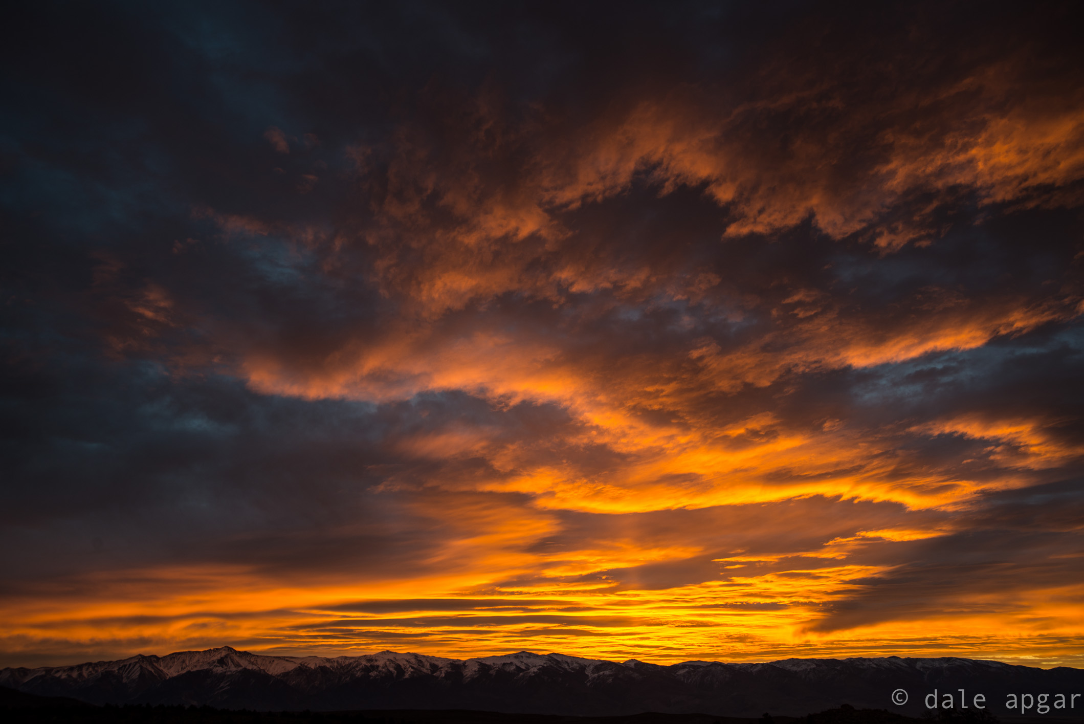 ...and though the saying goes 'pink in the morning, sailors take warning,' dawn - with her fingertips of rose - certainly made for a wonderful invitation to spend the day in the mountains