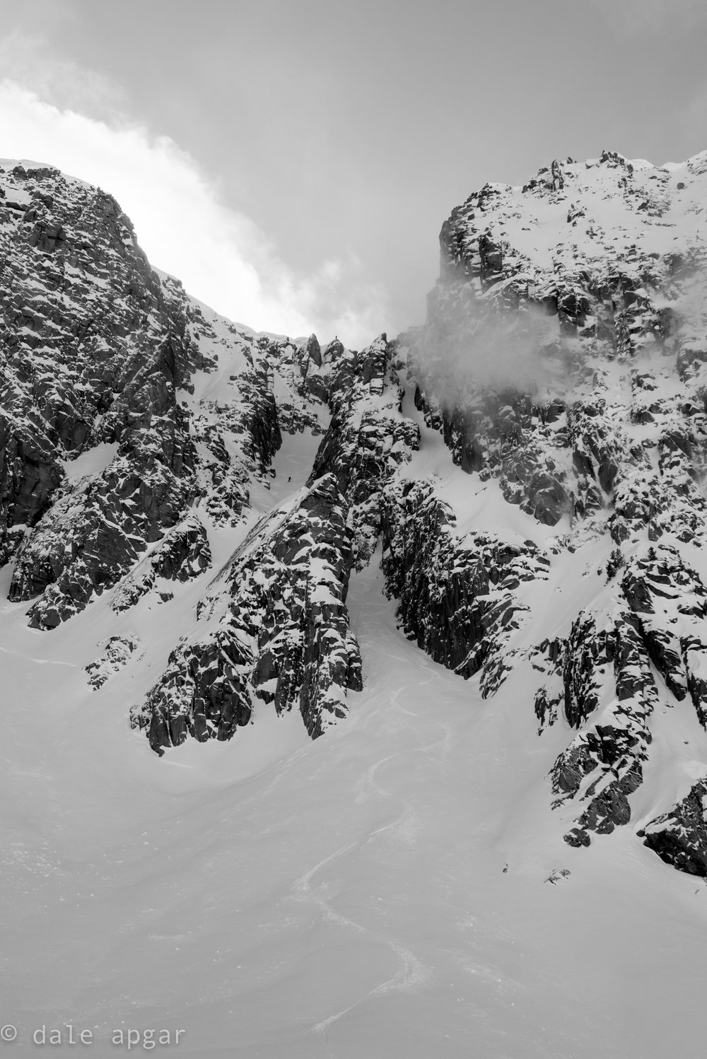  Ripper chute in all time conditions. Bonus points for spotting both humans in the capture 