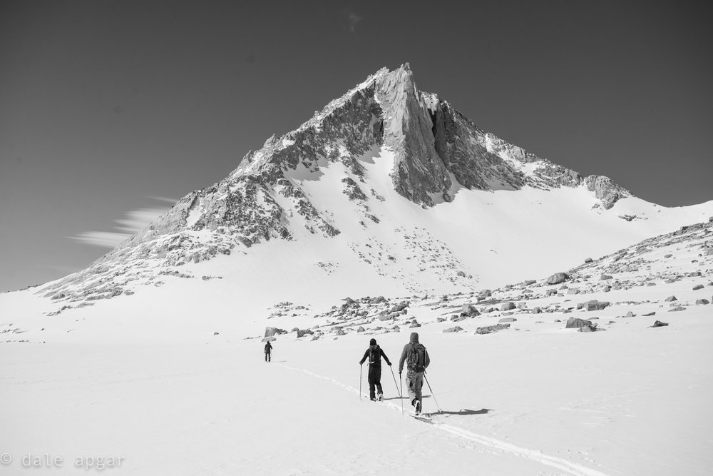  [l to r] Linden, Simi and Ben putting in the track on a Pine Creek linkup attempt.  