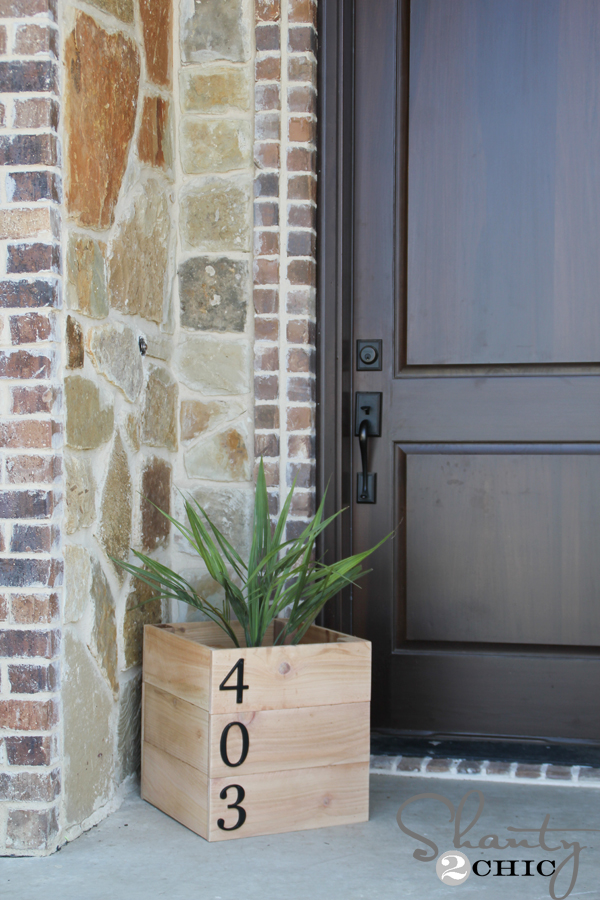 Planter-box-house-number-.jpeg