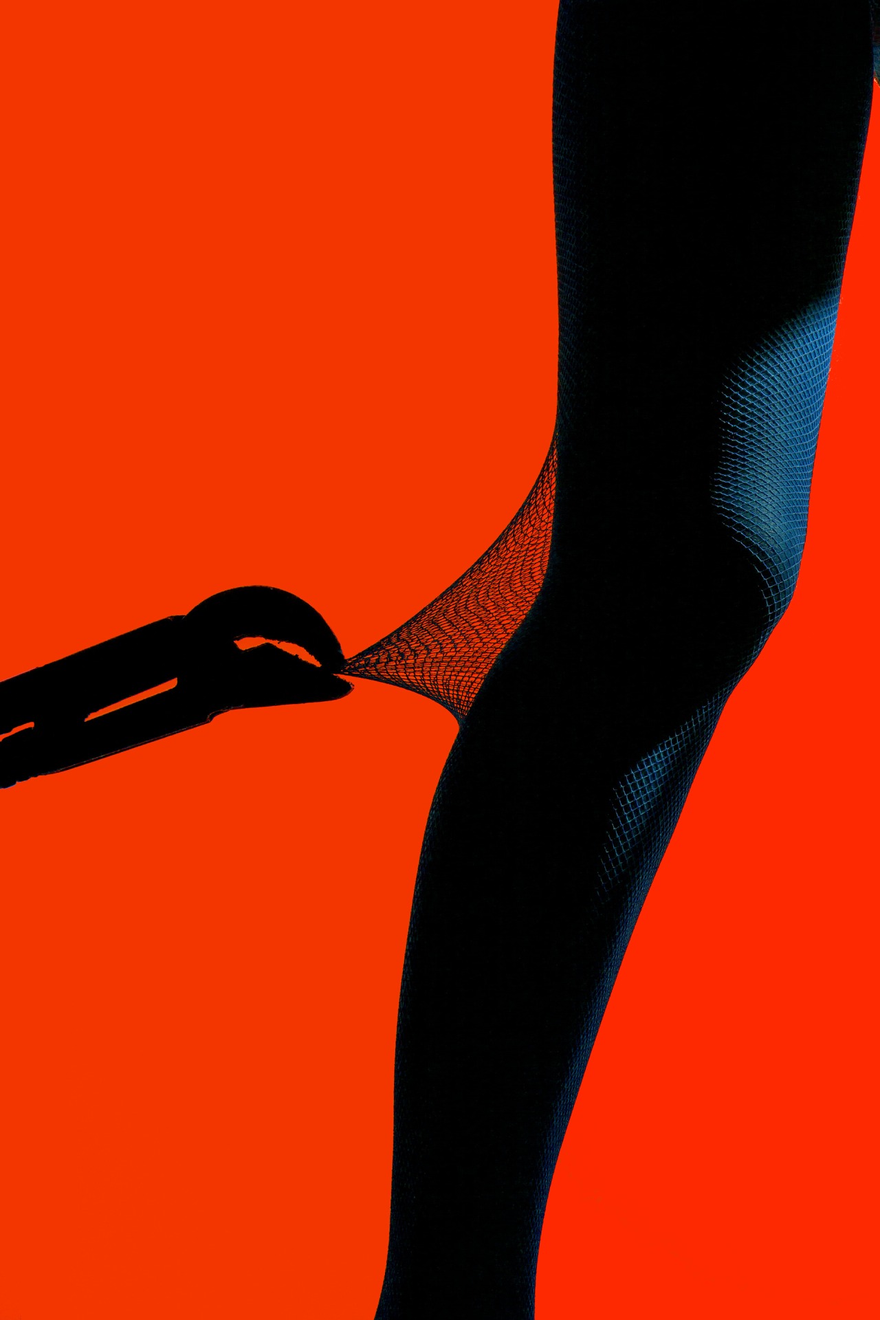 "HOW TO NOT DESTROY YOUR TIGHTS" FOR REFINERY29