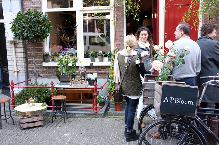 A.P Bloem Florist Flowers Amsterdam Kerkstraat Bloemist Bloemenwinkel new location