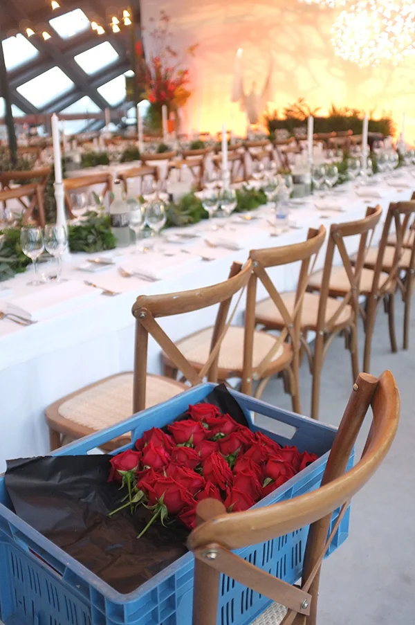 A.P Bloem Bloemist Bloemist Amsterdam Event greenwall gebladerte rokin bos bosbladeren diner diner VIP luxe gebouw gebouw handgemaakte bloemen bloemen bloemenwinkel kerkstraat prestigieuze rozen rode rode