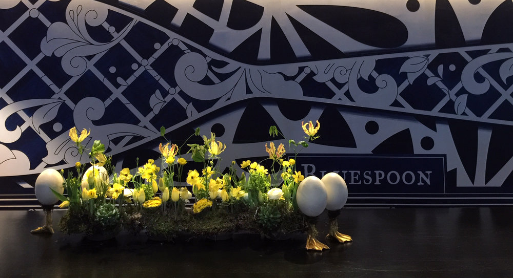 . . . . . #apbloem #florist #amsterdam #bloemist #kerkstraat #bloemen #stijl #styling #floristry #bloemenwinkel #floral #artisan #boutique #kleur #colour #lifestyle #lente #spring #dsfloral #nature #eggs #easter #tulips #luxury #marcelwanders #paasd…