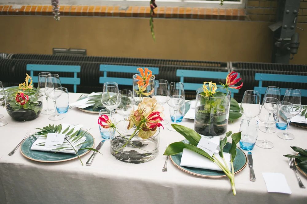 Krem de la krem ​​Lois fashion event A.P Bloem De Hortus Botanicus Flowers Amsterdam bloemist Bloemen evenement tafeldecoratie styling decoratie Boom Boom Palm