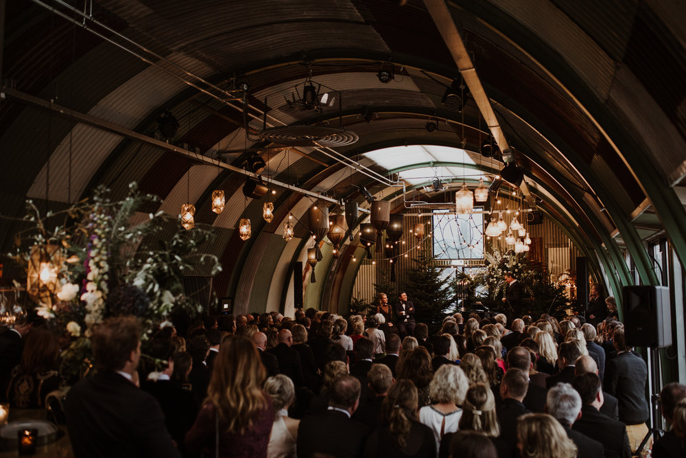 A.P Bloem bloemist bloemist Amsterdam Kerkstraat bruiloft Bruiloft trouwen event kerst Christmas gezellig liefde love Ido evenement styling winter trouwinspiratie weddinginspiration weddinggoals shesaidyes hangar