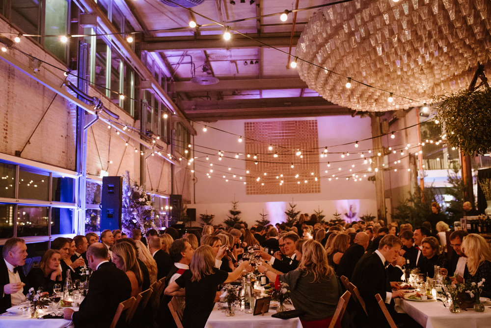 A.P Bloem florist bloemist Amsterdam Kerkstraat wedding Bruiloft trouwen event kerst Christmas gezellig liefde love Ido evenement styling winter trouwinspiratie weddinginspiration weddinggoals shesaidyes blacktie