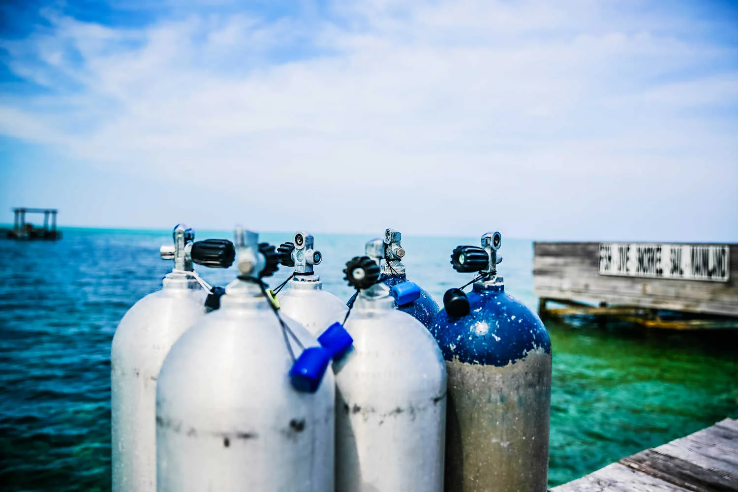 Belize-o2Tanks-dock1.jpg