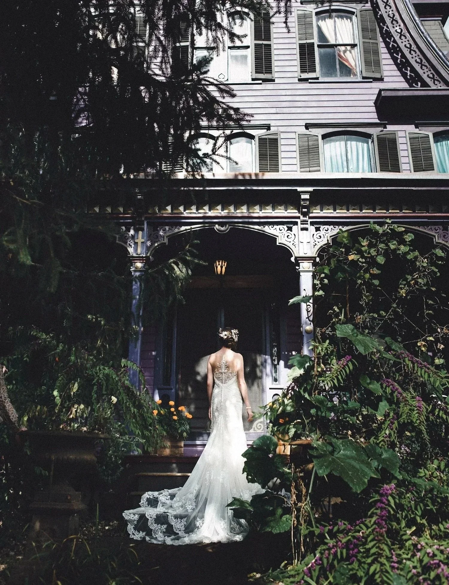 victorian_house_v.jpg