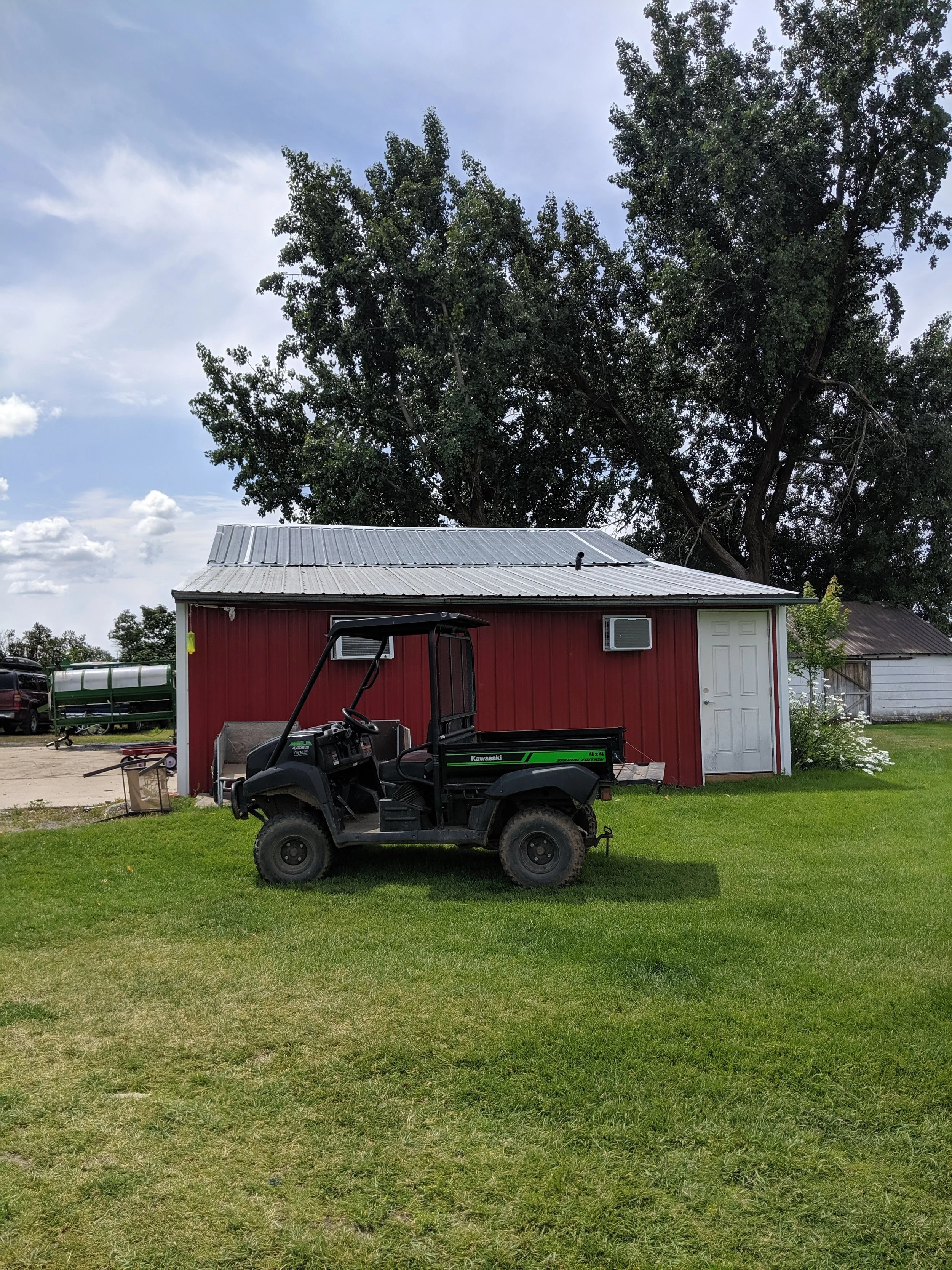 The walk-in cooler where Full Bushel Farm stores carrots and potatoes over the winter. Full Bushel Farm still has potatoes from last fall and they are PRISTINE condition!