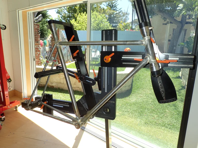Anvil Jig with Frame