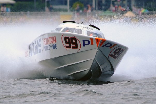 powerboats.jpg