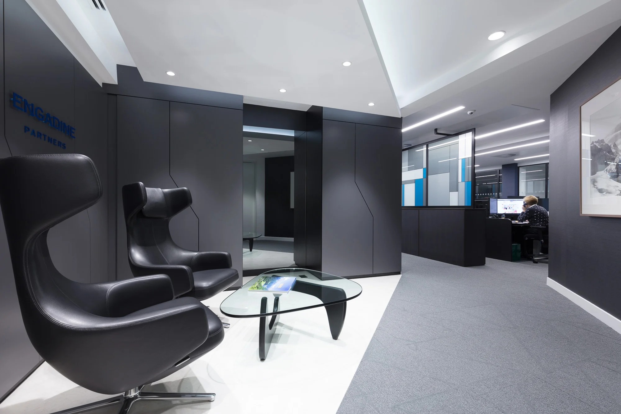 3StJames-002-web.jpg