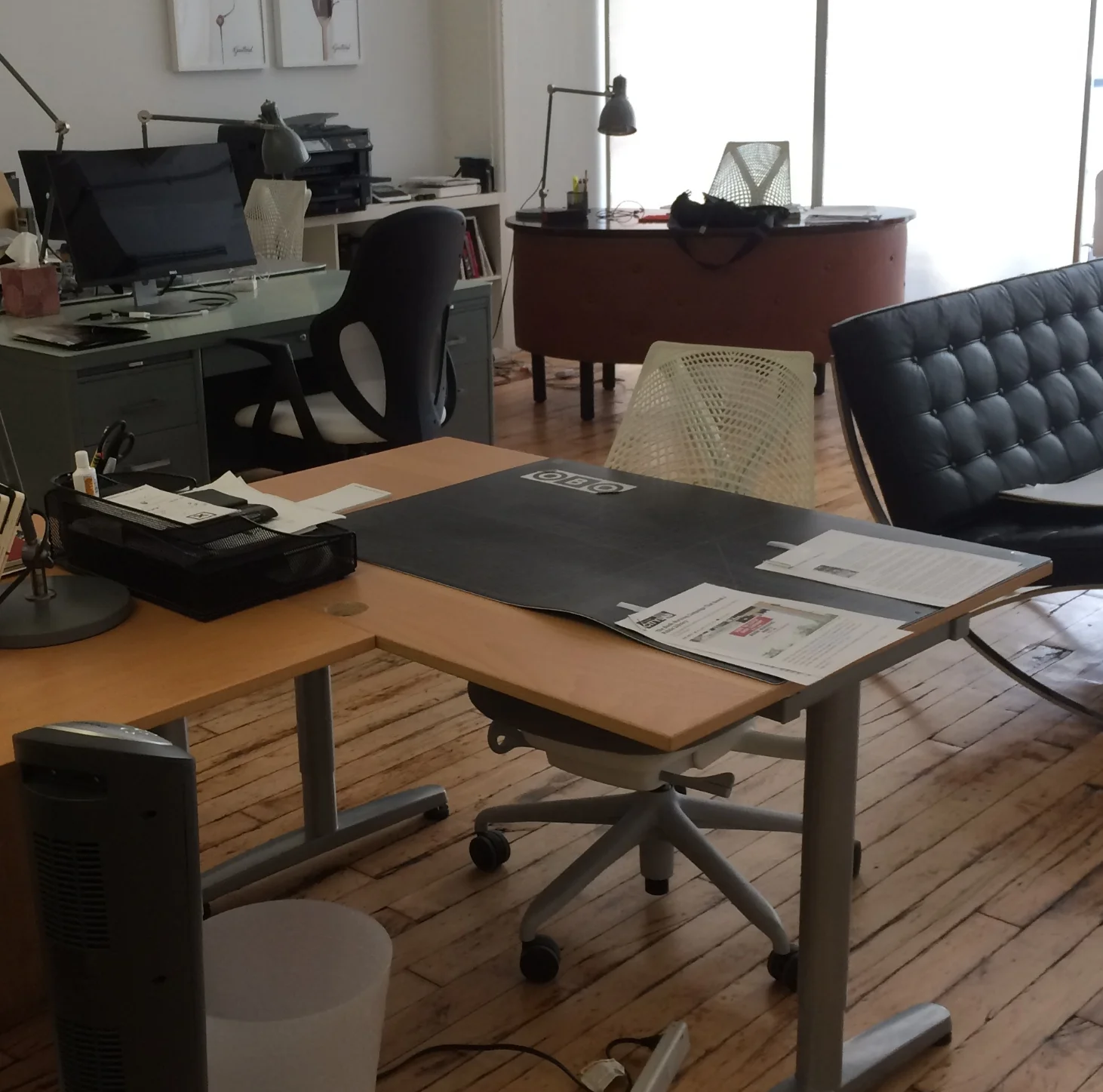  Open Studio Desk - $550 a monthIncludes - Studio desk space with storage tray and chair, &nbsp;kitchen,&nbsp;&nbsp;printer availability,&nbsp;monitor if needed &amp;&nbsp;stationary. Trash disposal. Access to private conference rooms in building wi…