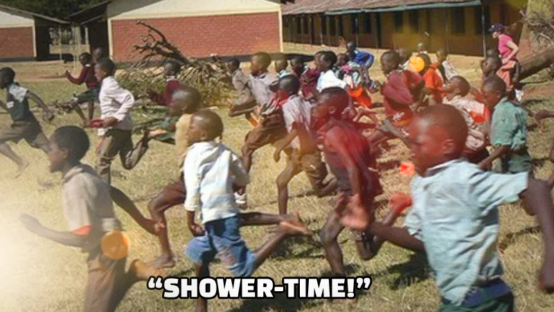 Oyah, everybody, bring bucket!